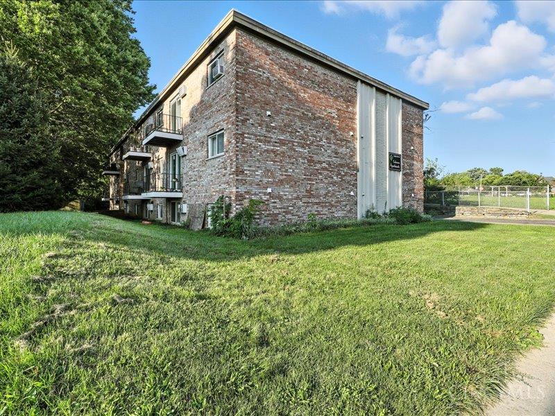 2145 Harrison Avenue Property Photo 21
