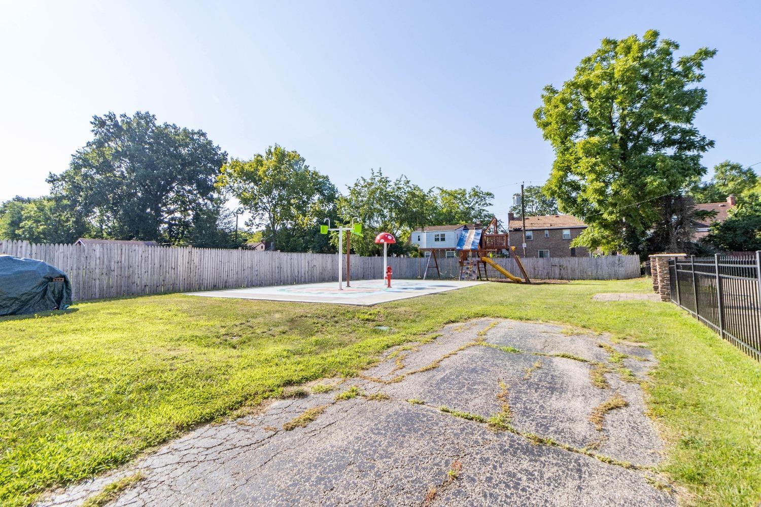 1519 Section Road Property Photo 3