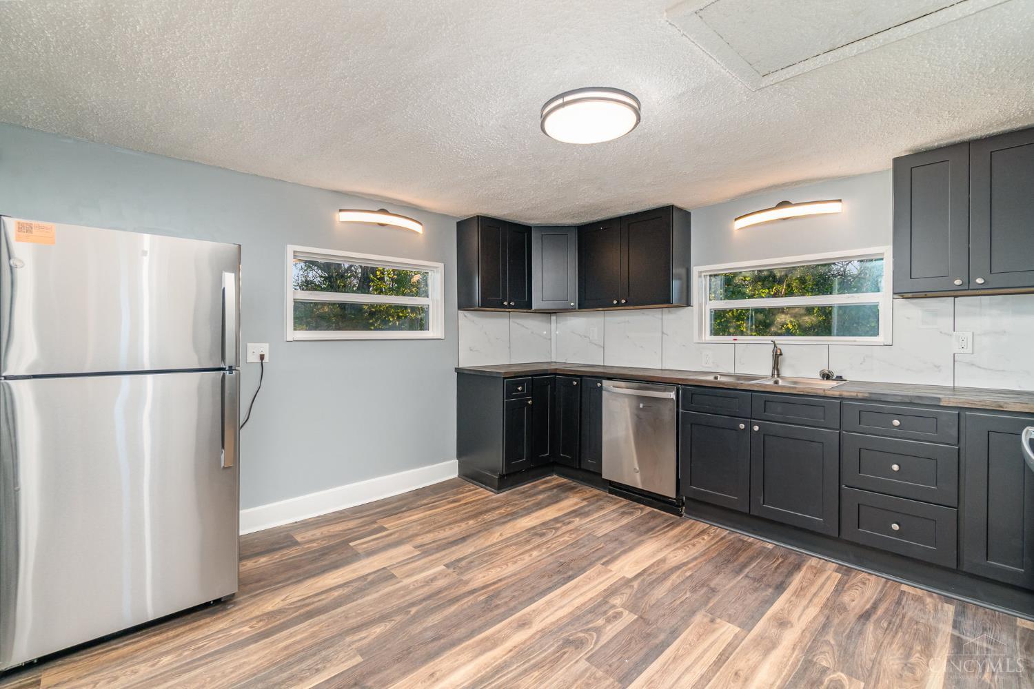 163 Washington Avenue Property Photo 8