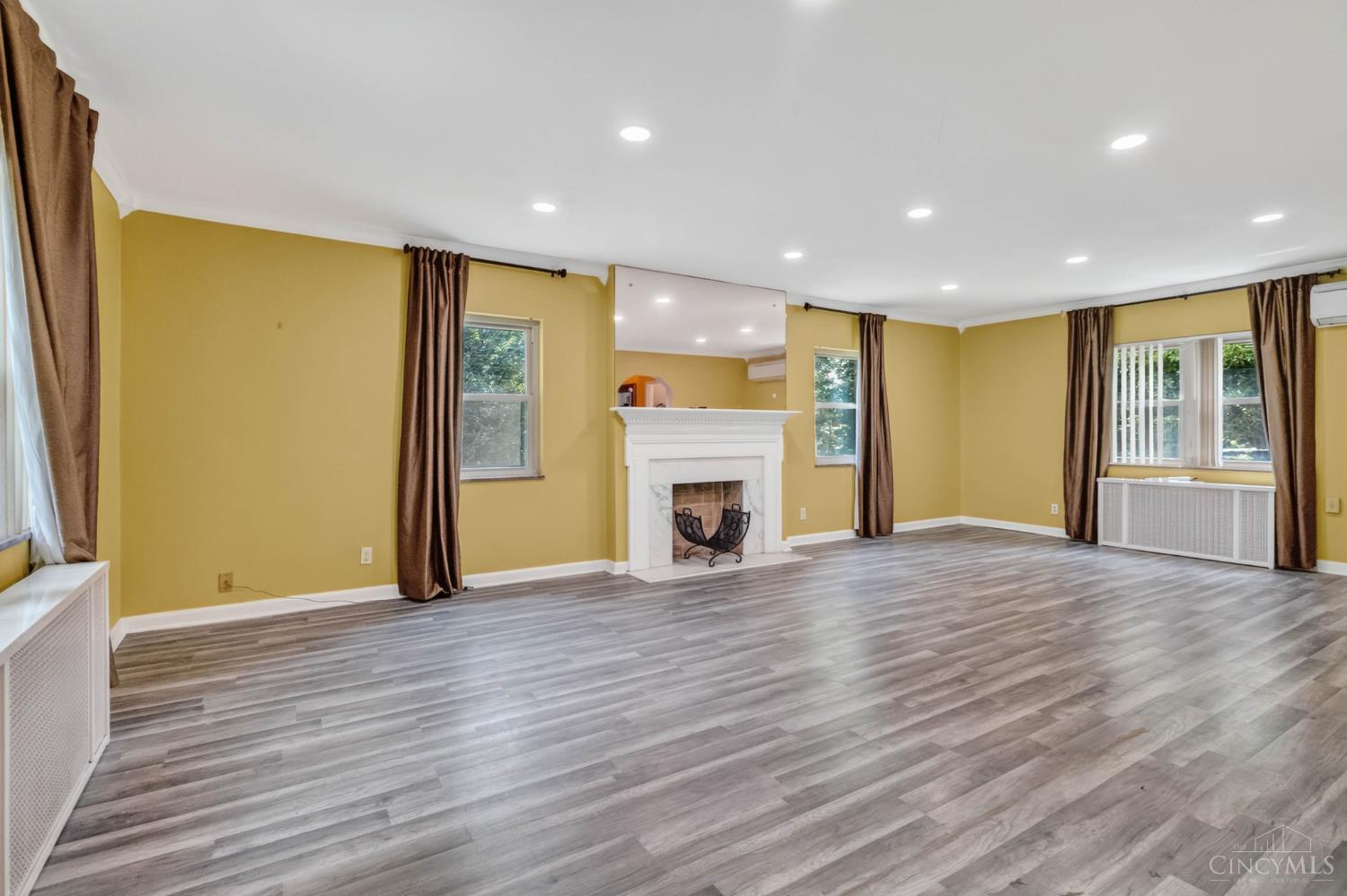 5751 Belmont Avenue Property Photo 6