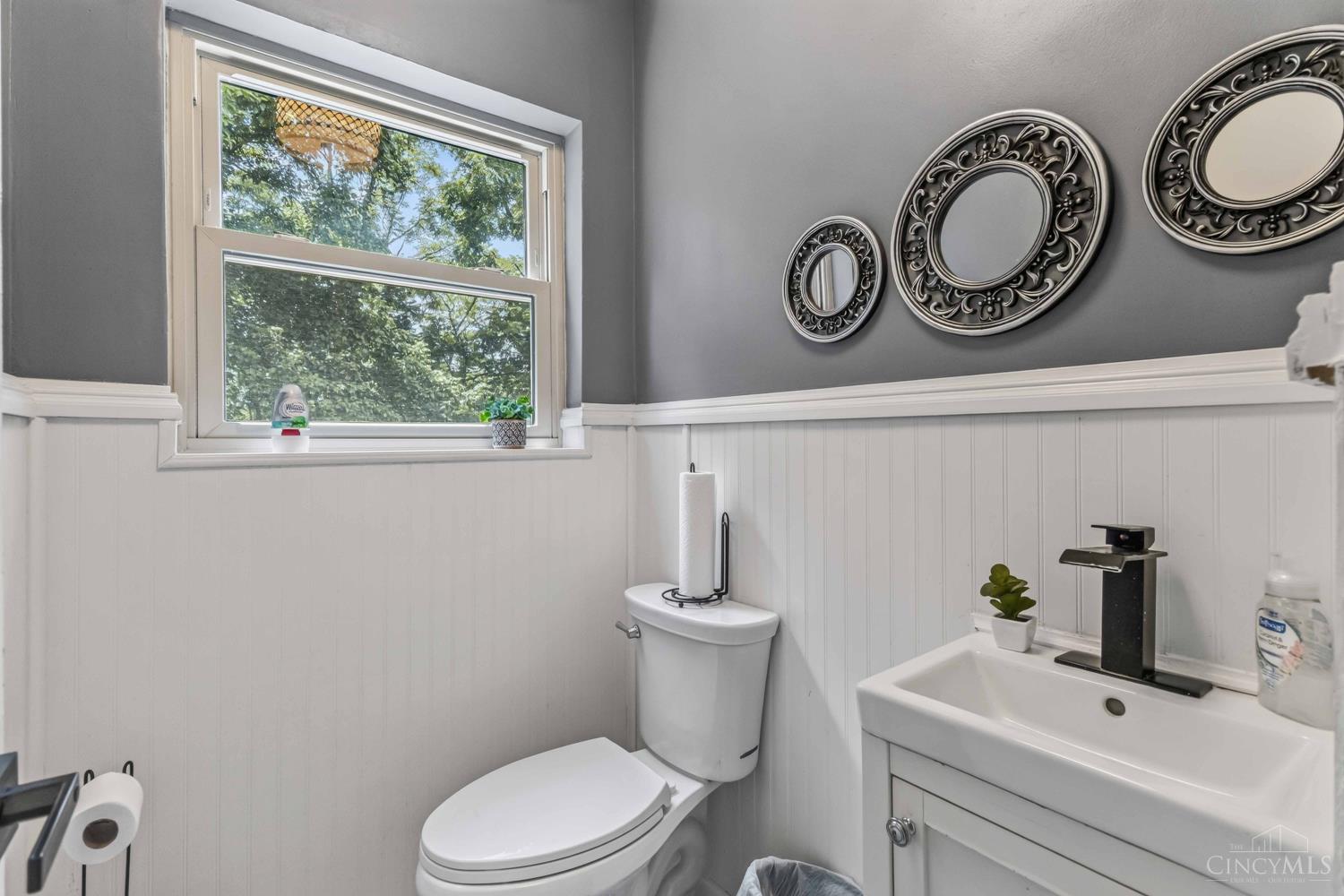 5751 Belmont Avenue Property Photo 10