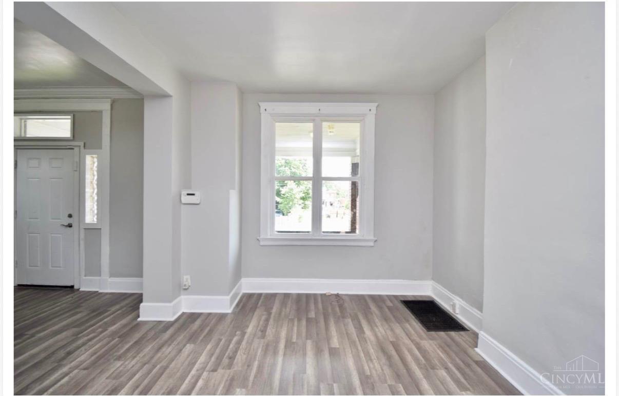 1015 Purcell Avenue Property Photo 3