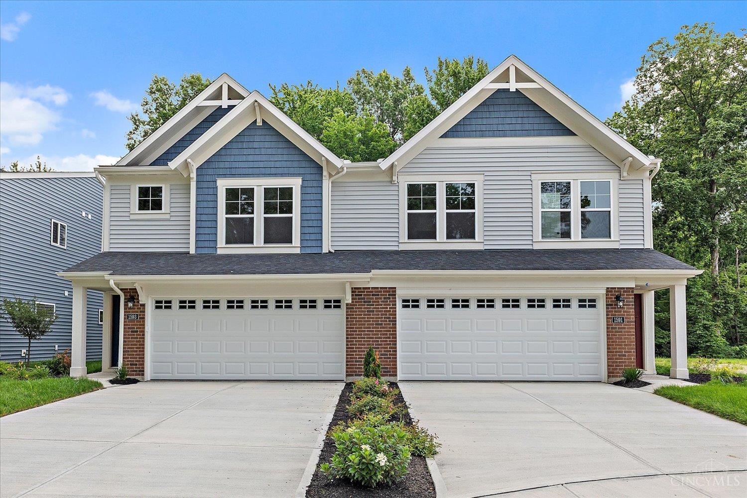 1593 Summerview Lane Property Photo 1