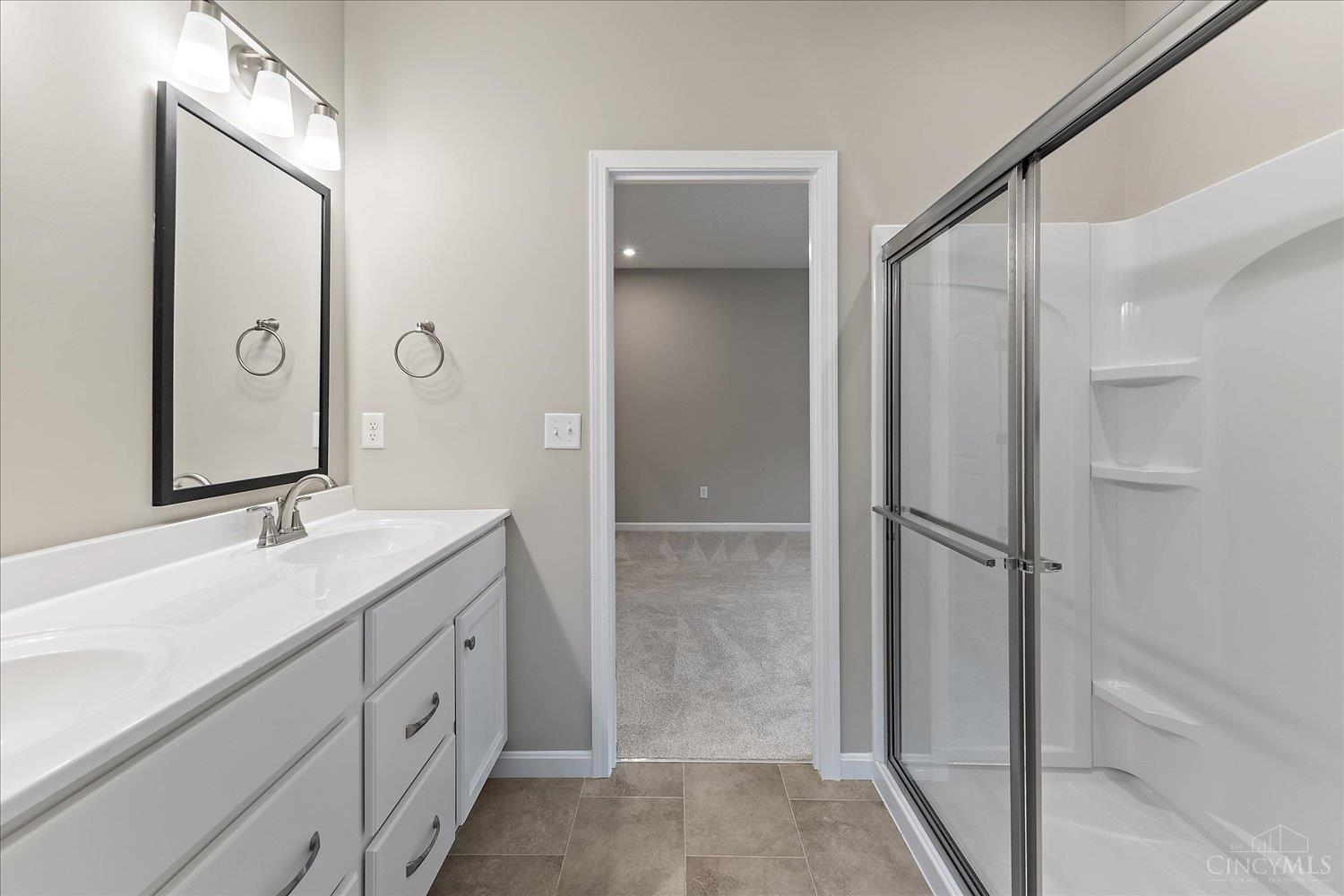 1593 Summerview Lane Property Photo 14