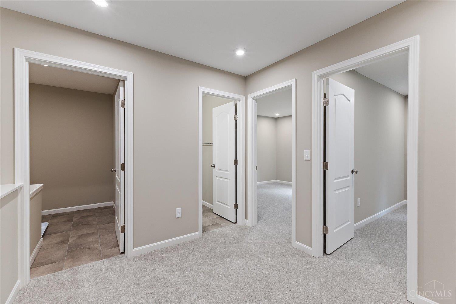 1593 Summerview Lane Property Photo 17