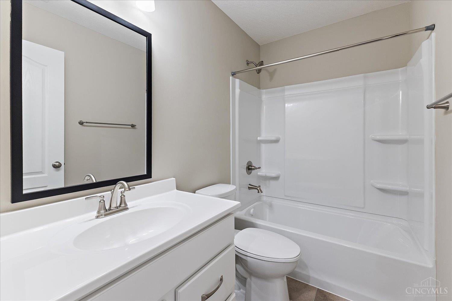 1593 Summerview Lane Property Photo 20