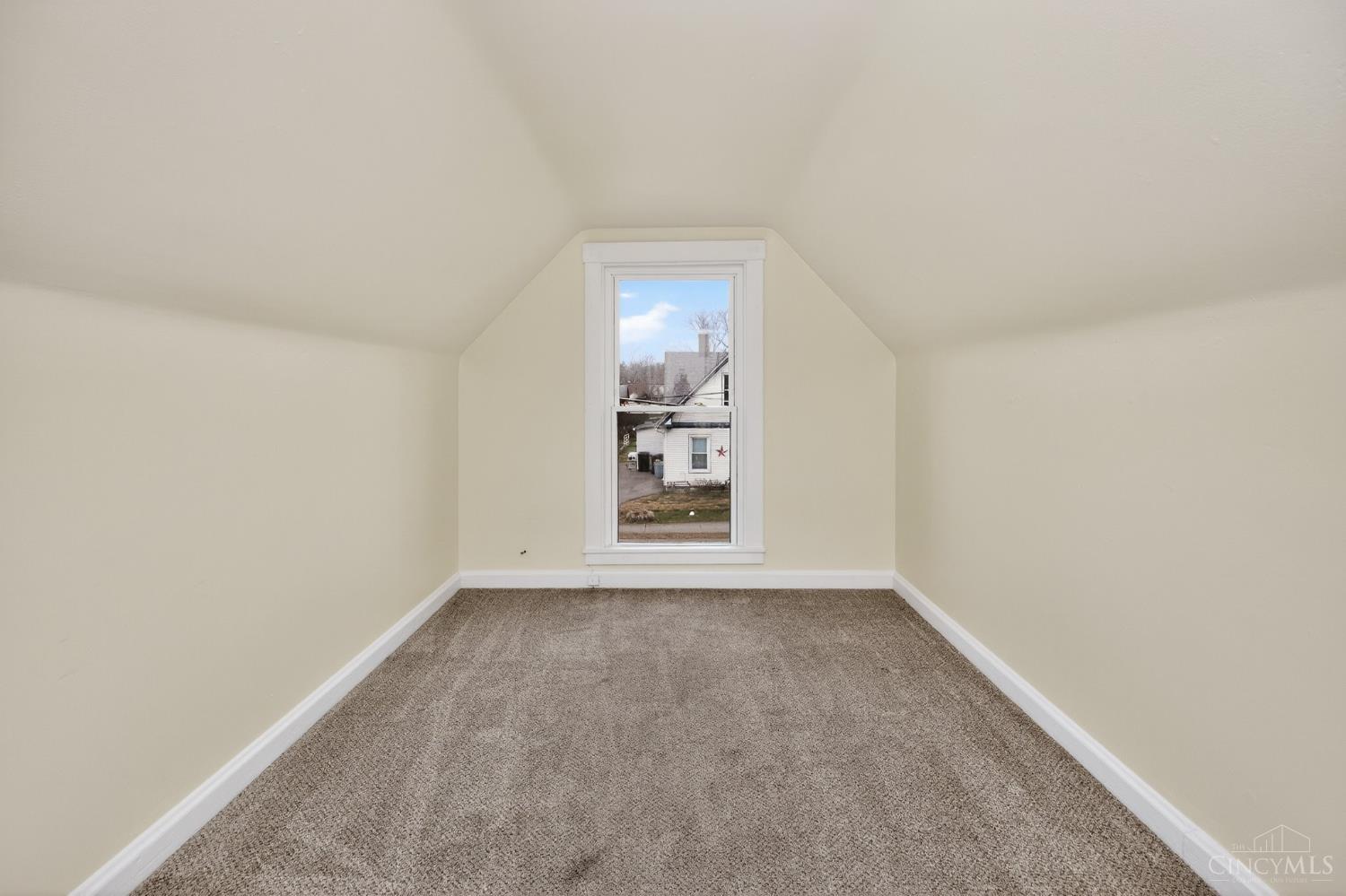 N 134 Front Street Property Photo 30