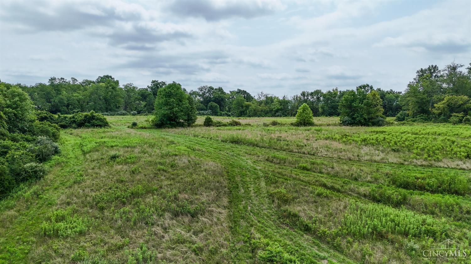 12 Trailside Estates Property Photo 8
