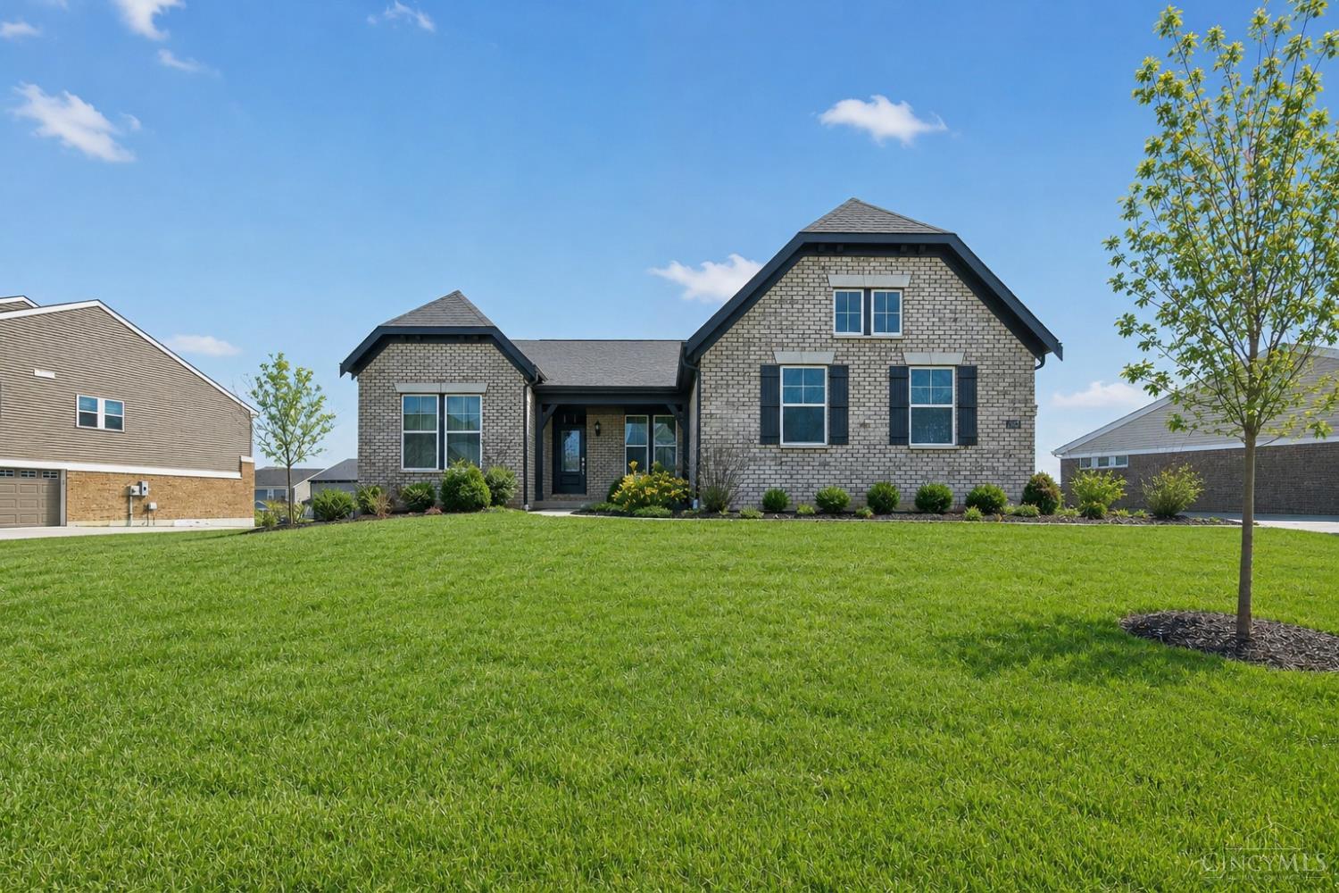 4792 Roses Run Property Photo 1