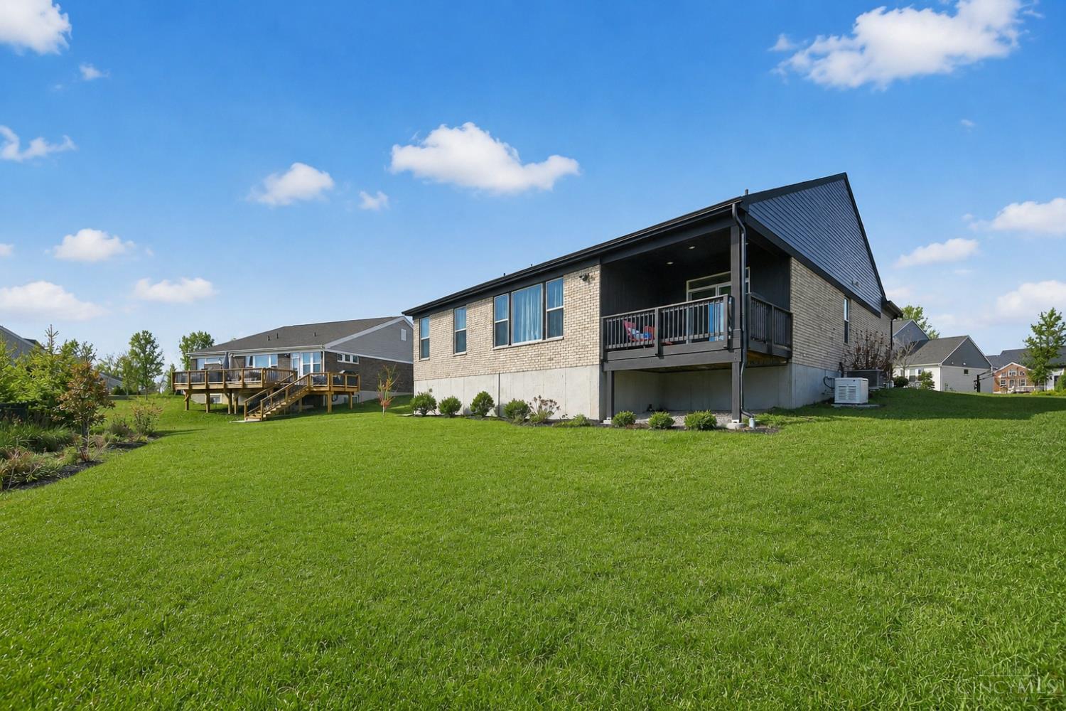 4792 Roses Run Property Photo 21
