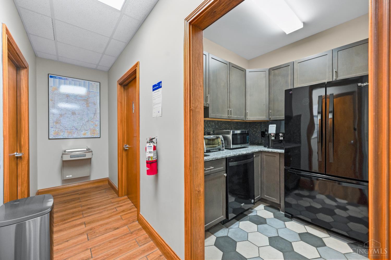 9155 Governors Way Property Photo 11