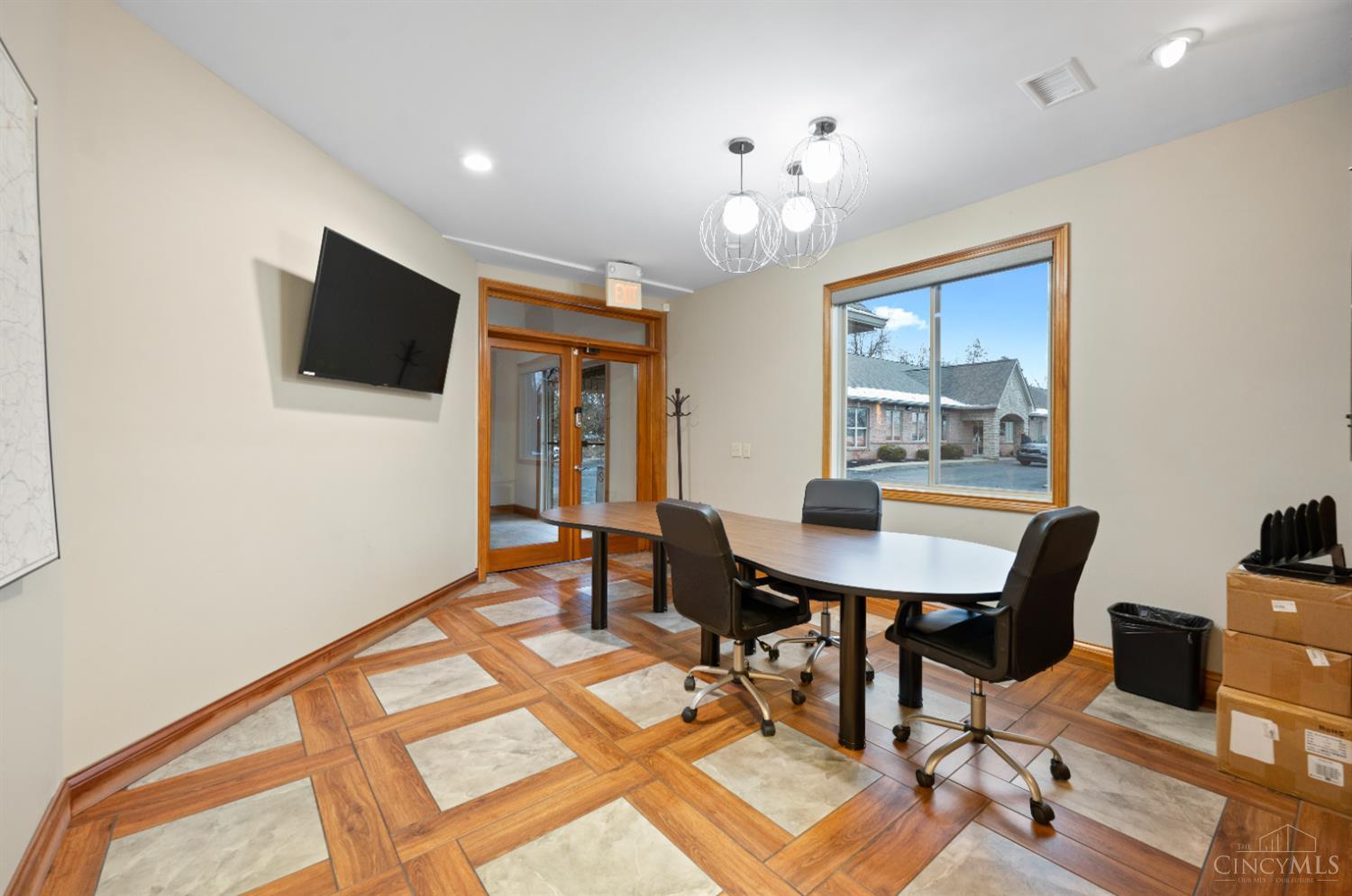 9155 Governors Way Property Photo 19