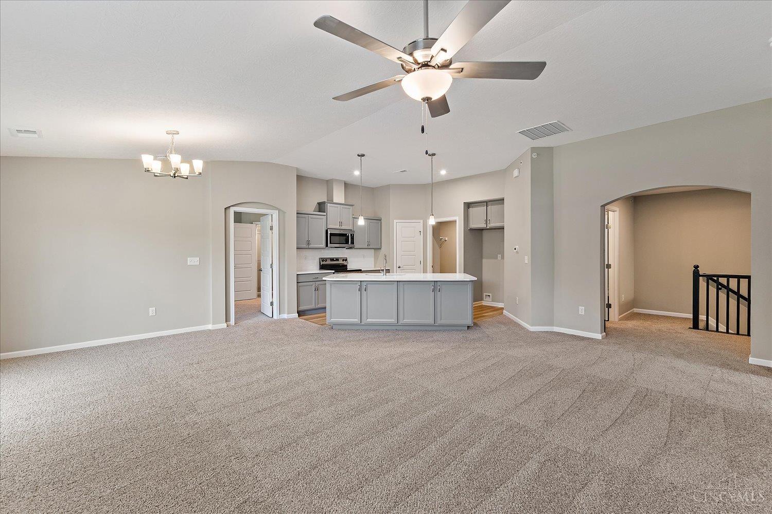 5890 Parkview Lane Property Photo 7