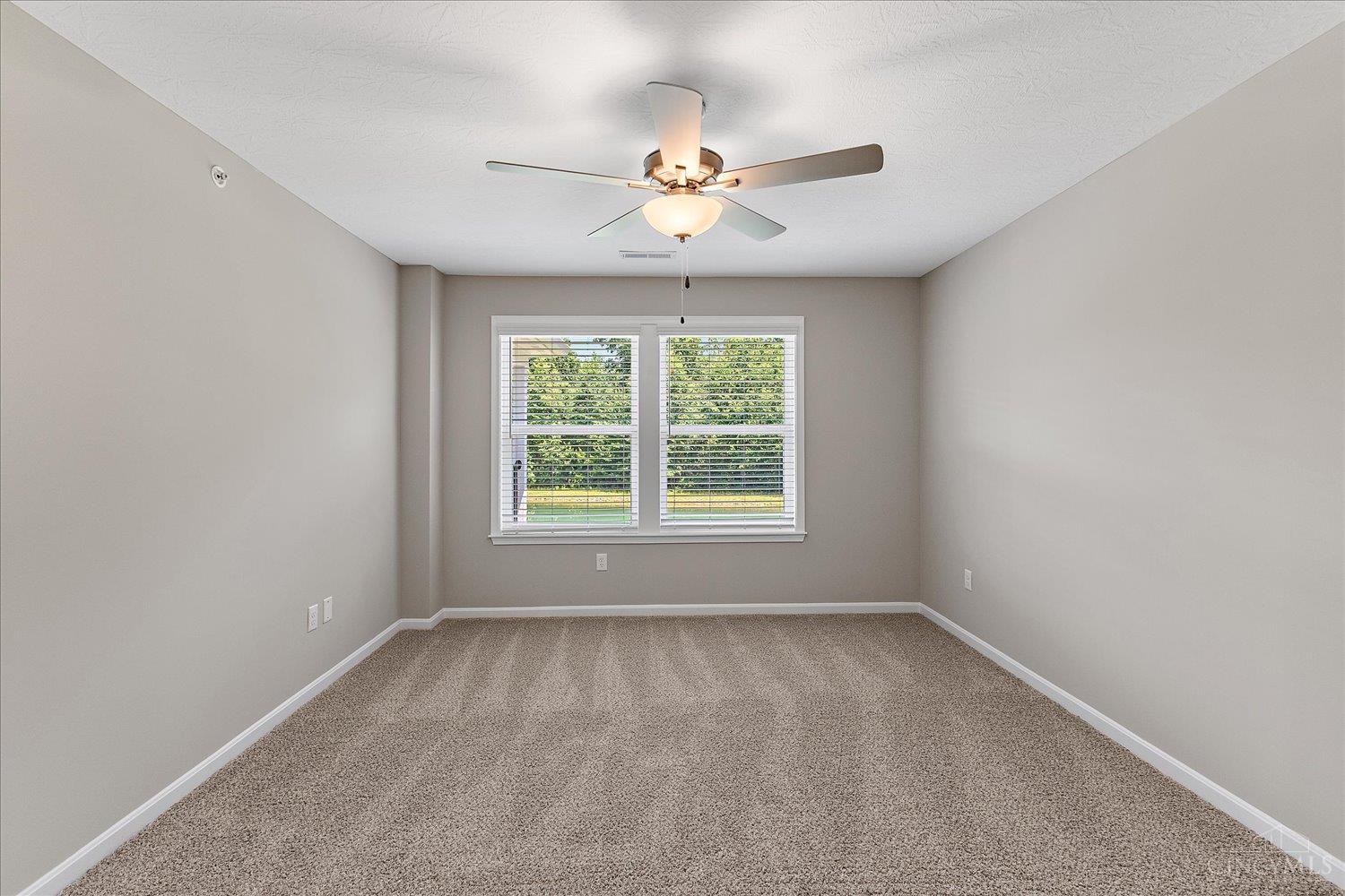 5890 Parkview Lane Property Photo 11