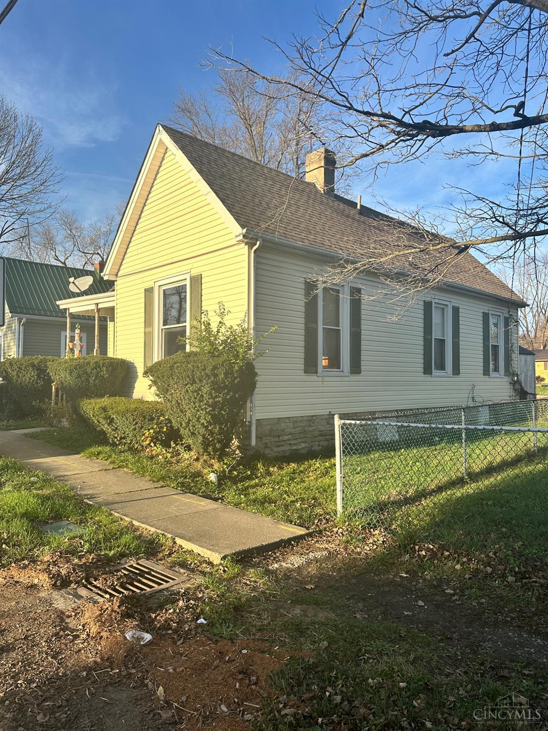 S 503 Broadway Street Property Photo 2