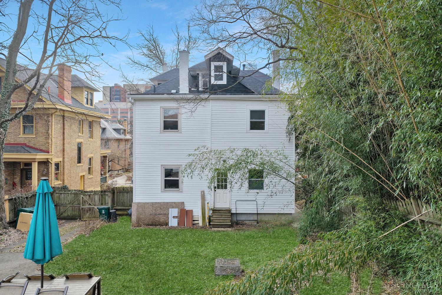 378 Howell Avenue Property Photo 5