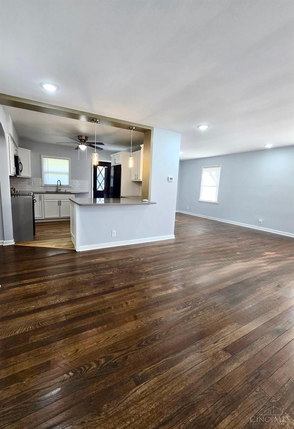 5940 Kenneth Avenue Property Photo 9