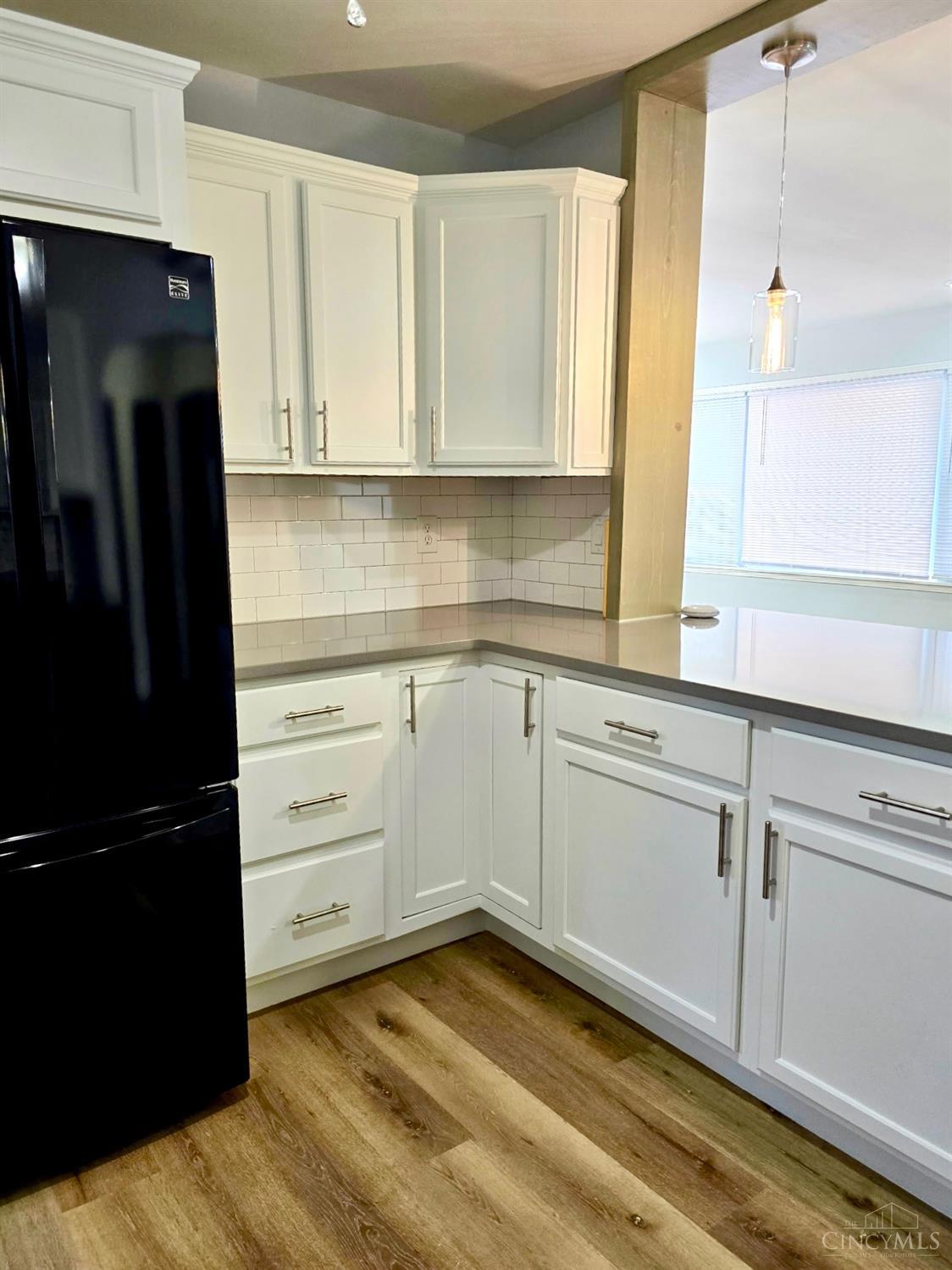 5940 Kenneth Avenue Property Photo 17