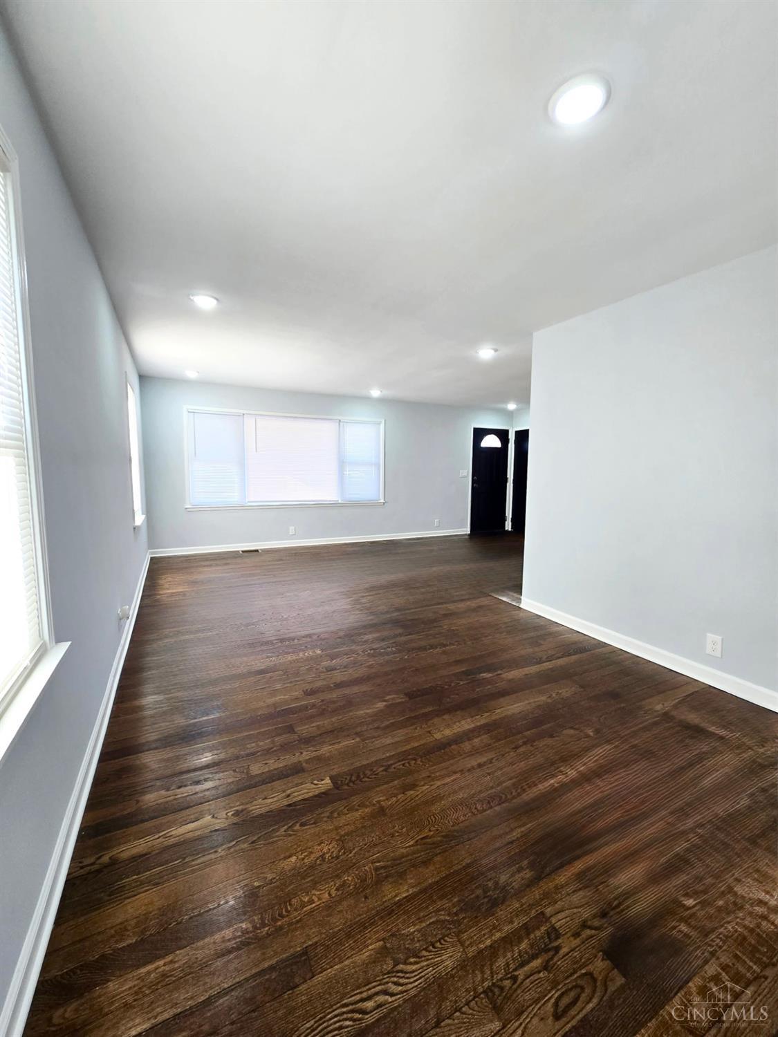 5940 Kenneth Avenue Property Photo 19