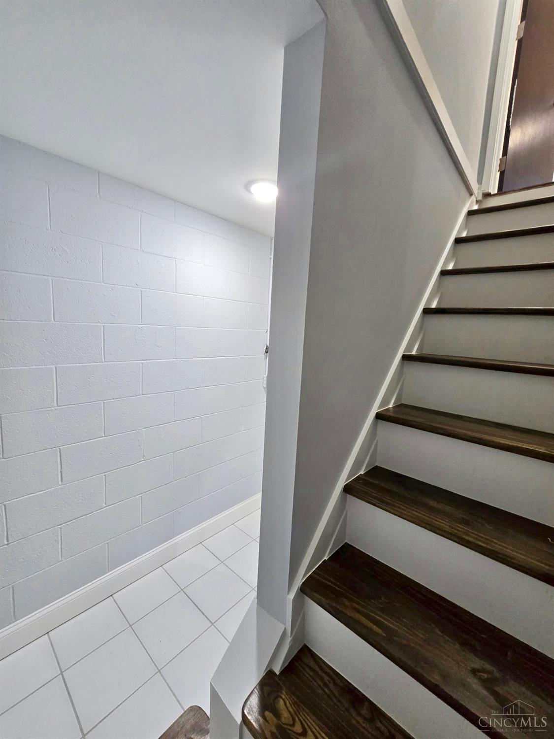 5940 Kenneth Avenue Property Photo 30