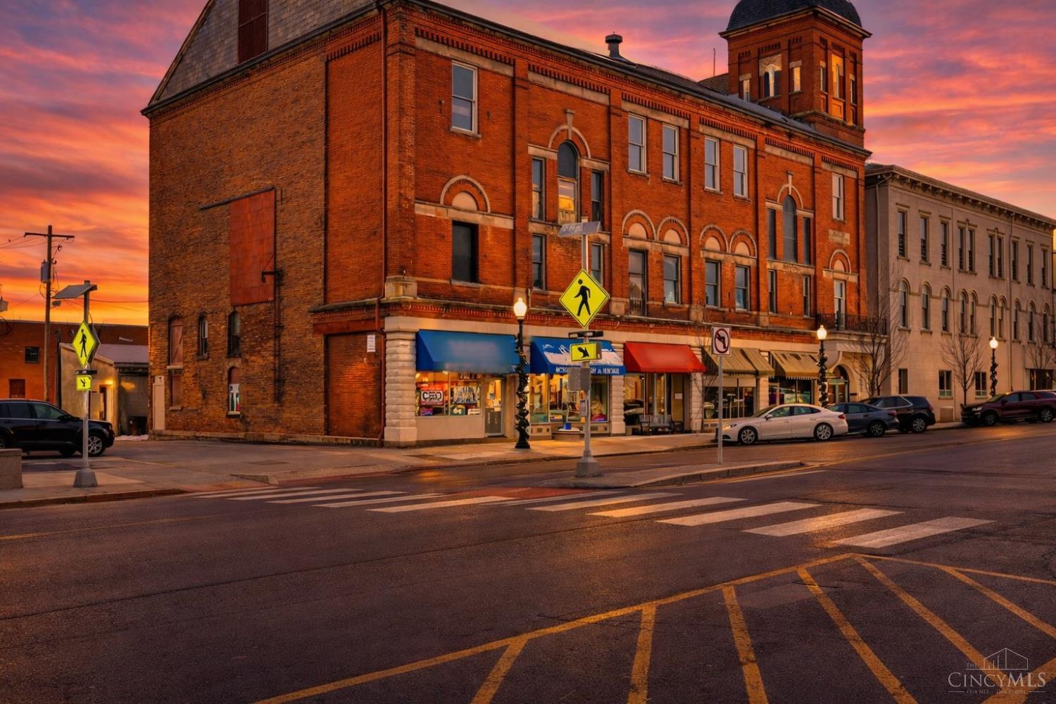 S 109 High Street Property Photo 1