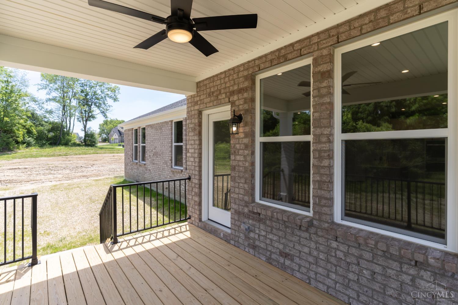1270 Trailhead Place Property Photo 16