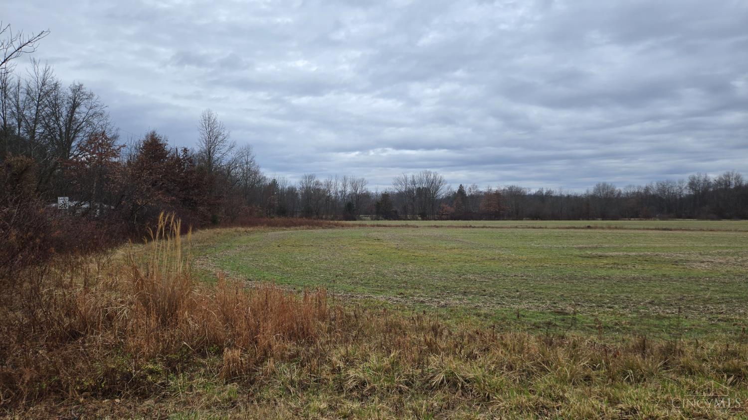 Middleboro Road Property Photo 7