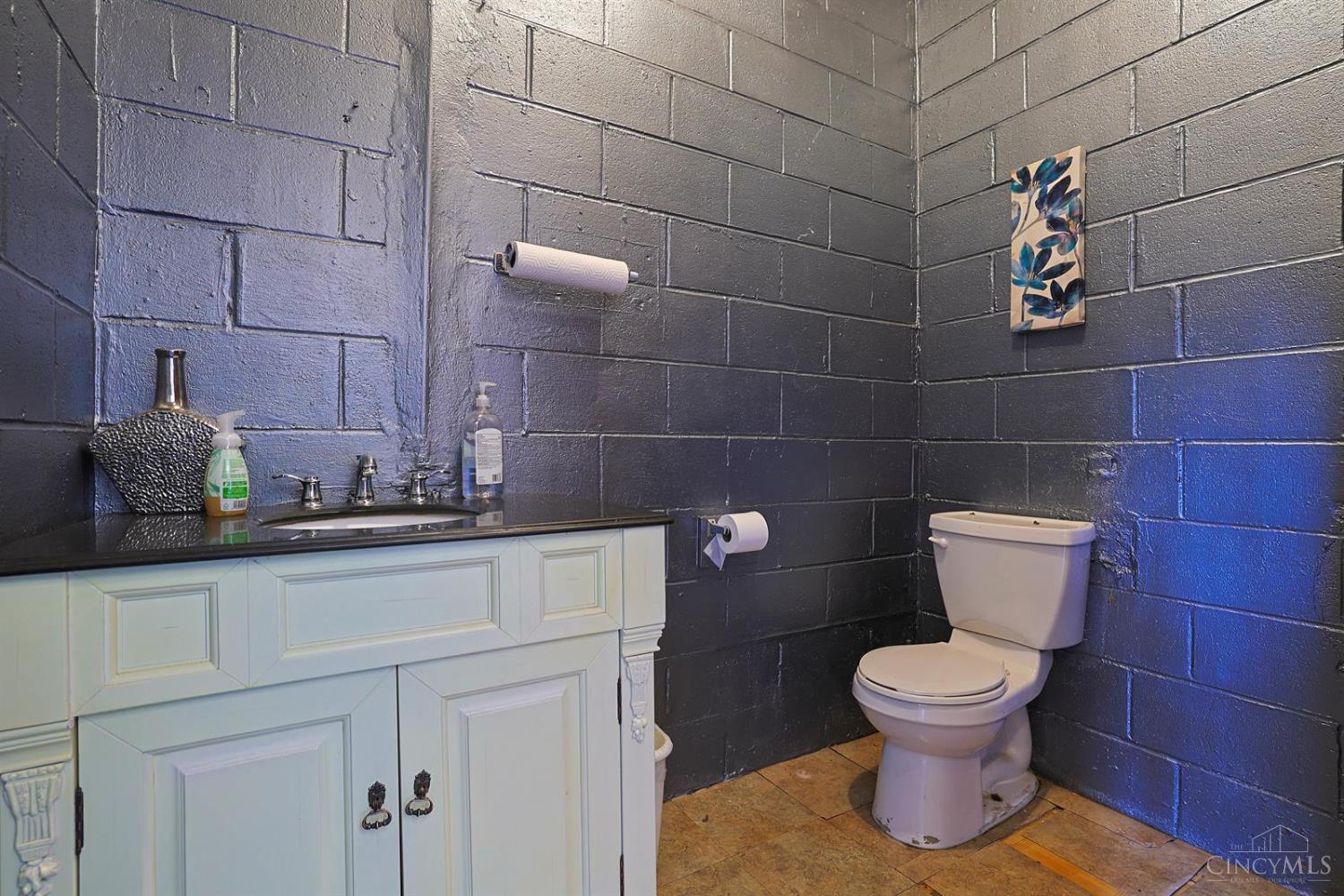 4662 Ashtree Drive Property Photo 12