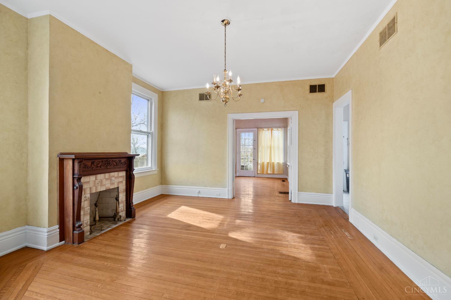 3315 Morrison Avenue Property Photo 9