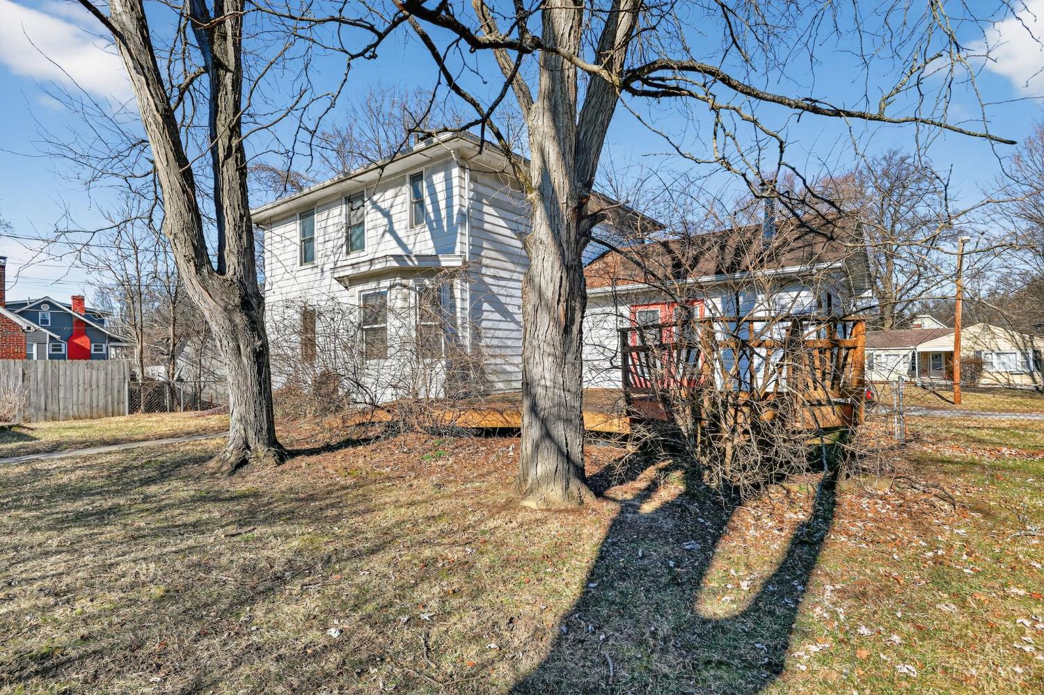 1461 Kinney Avenue Property Photo 4