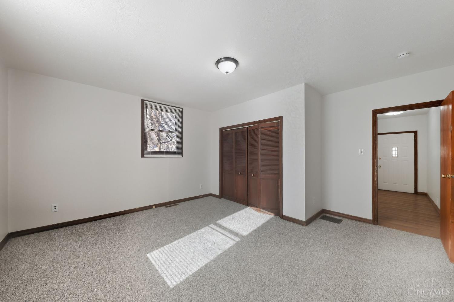 1461 Kinney Avenue Property Photo 20
