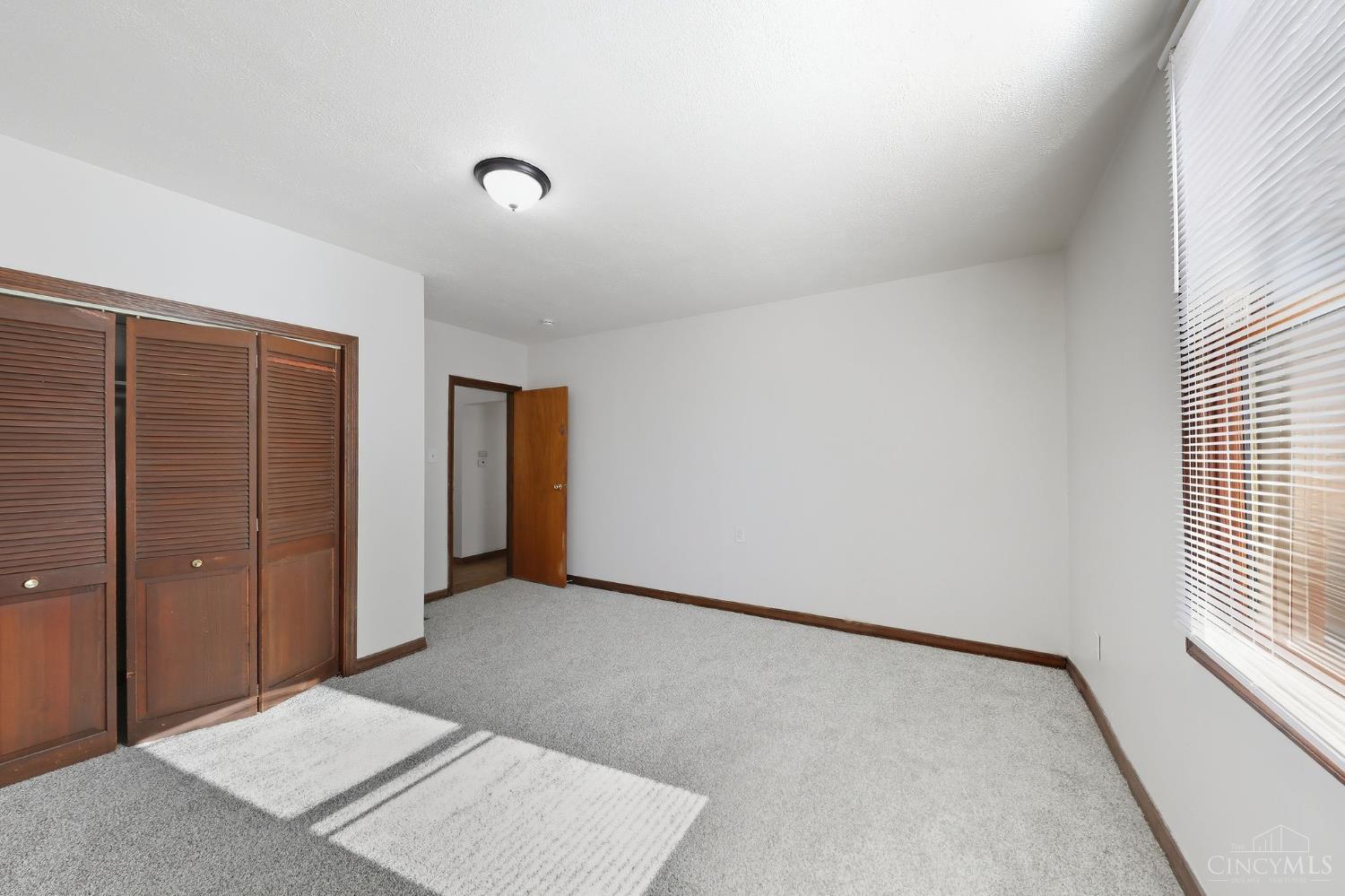 1461 Kinney Avenue Property Photo 21