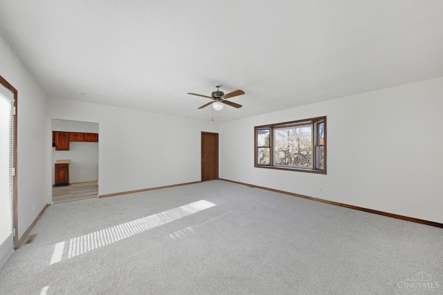 1461 Kinney Avenue Property Photo 23