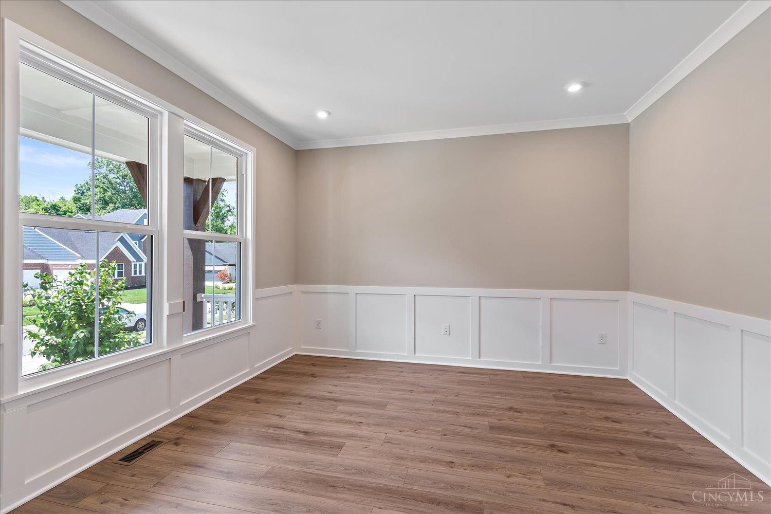 3806 Sturbridge Way Property Photo 12