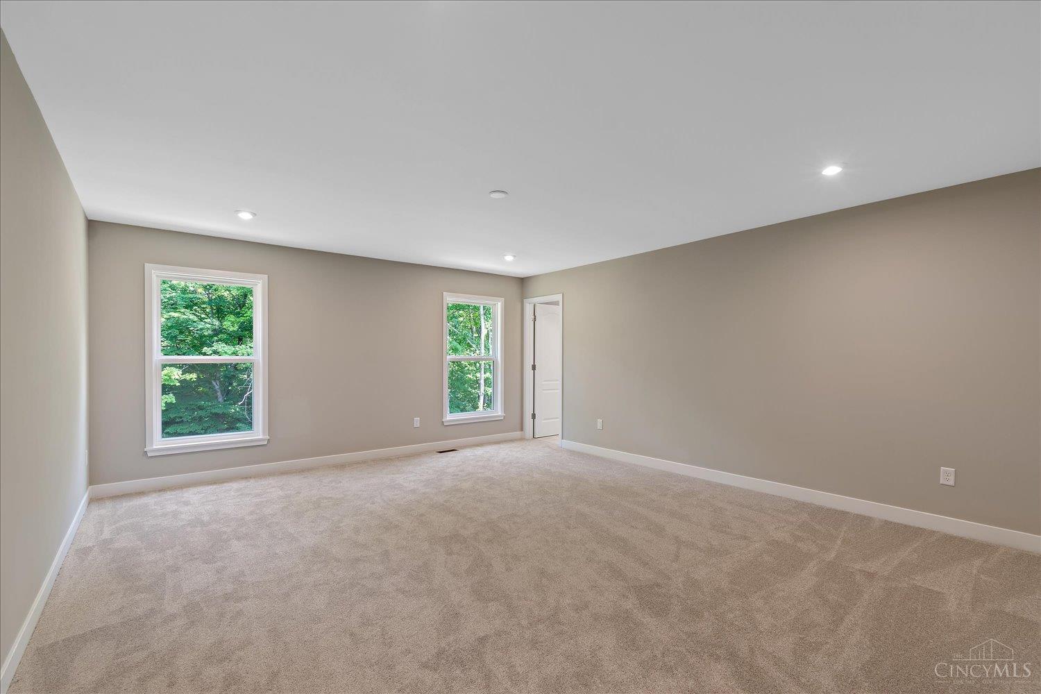 3806 Sturbridge Way Property Photo 15