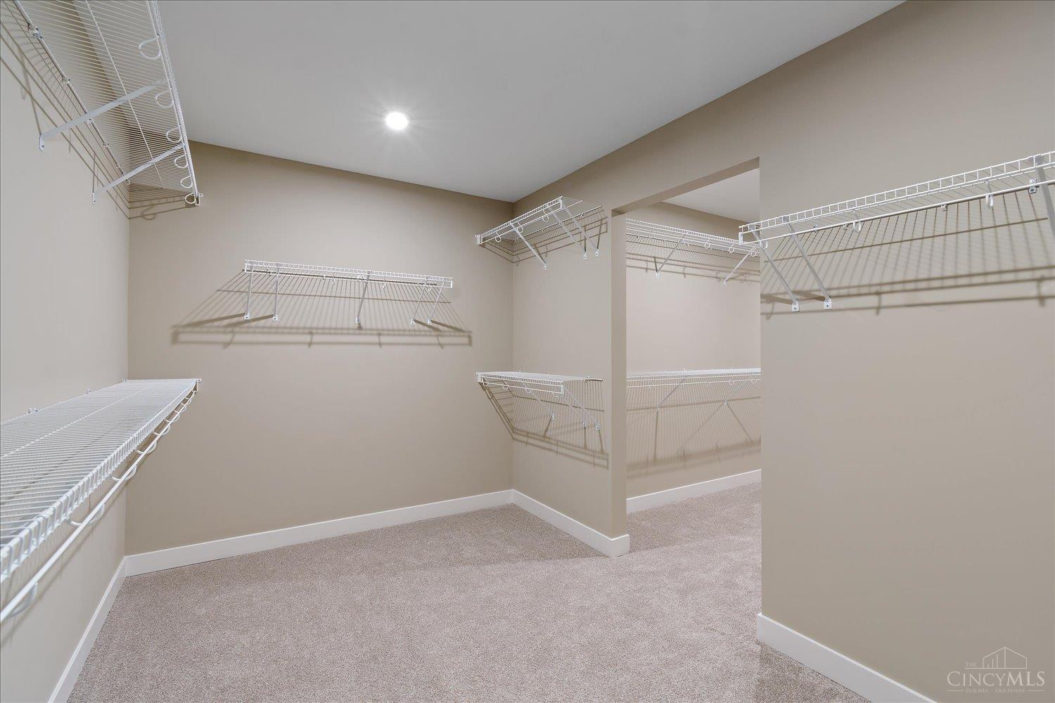 3806 Sturbridge Way Property Photo 22