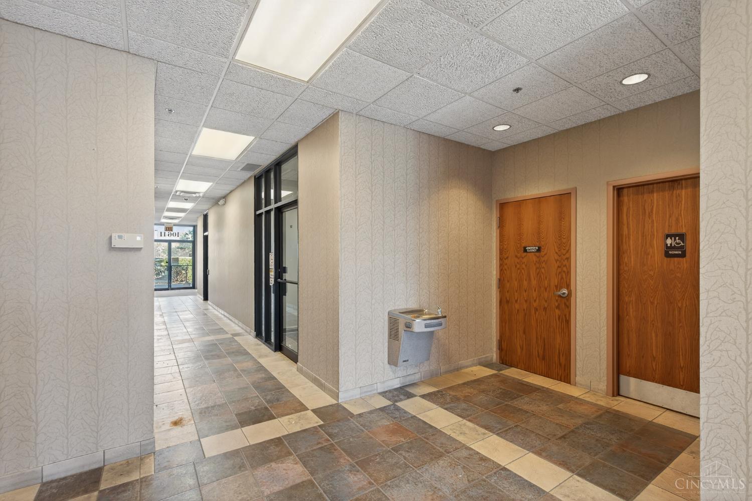 10641 Techwoods Circle Property Photo 4