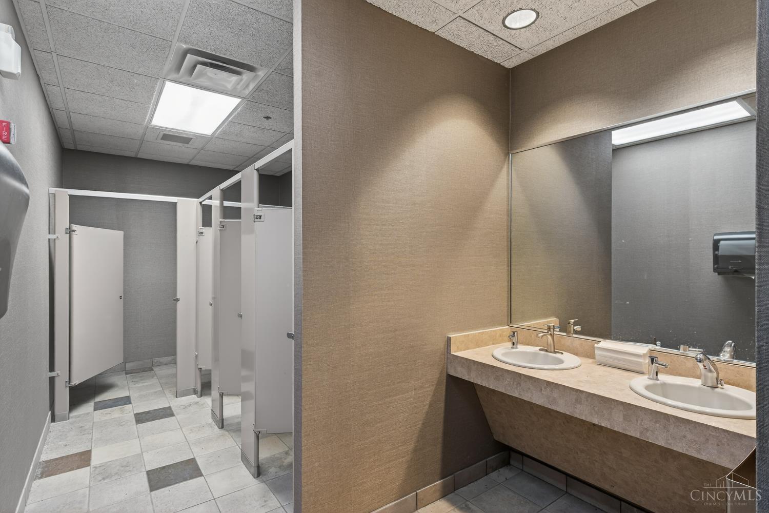 10641 Techwoods Circle Property Photo 42