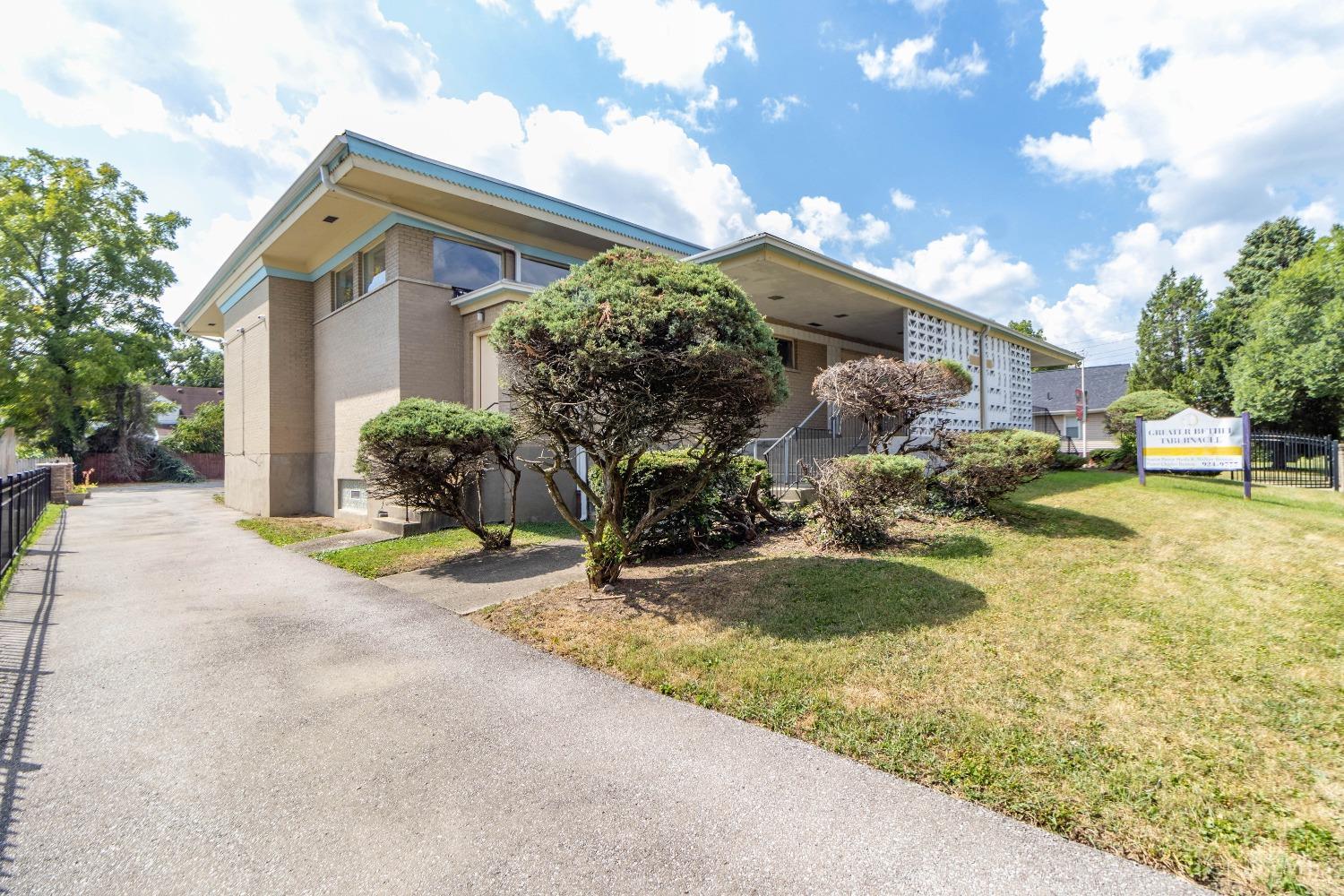 1515 Section Road Property Photo 1
