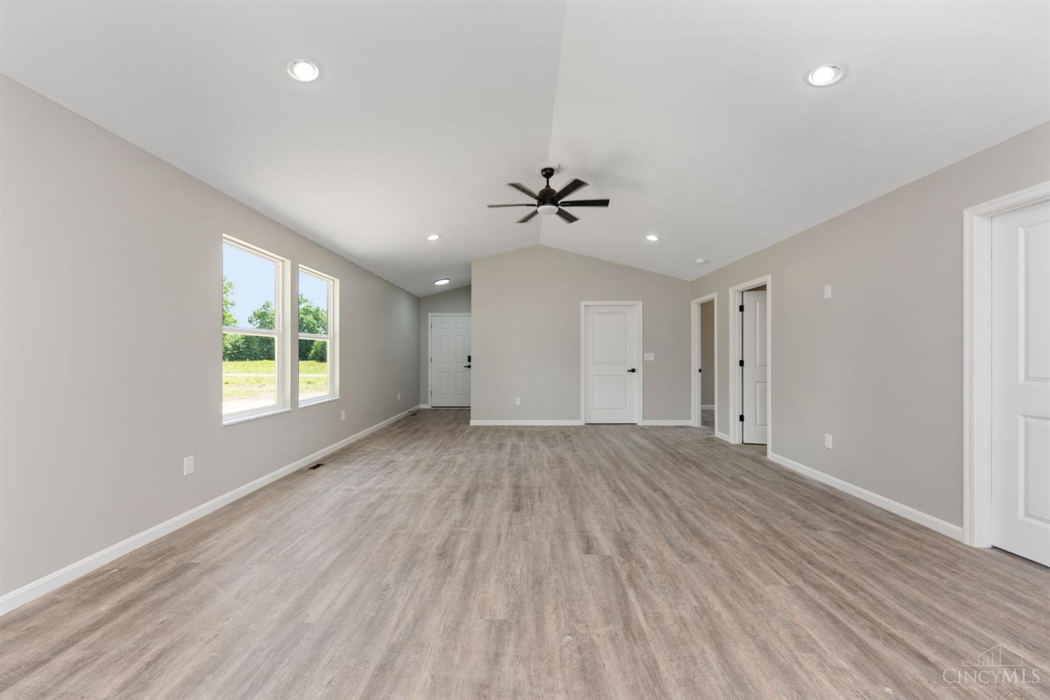 1236 Tupelo Drive Property Photo 1