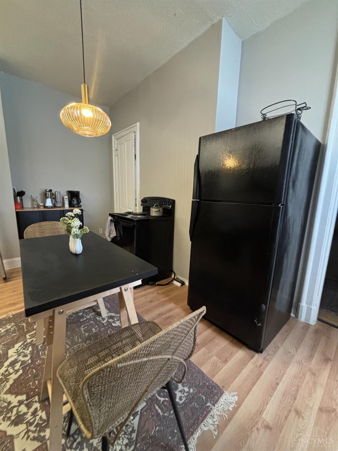 96 Juergens Avenue Property Photo 8