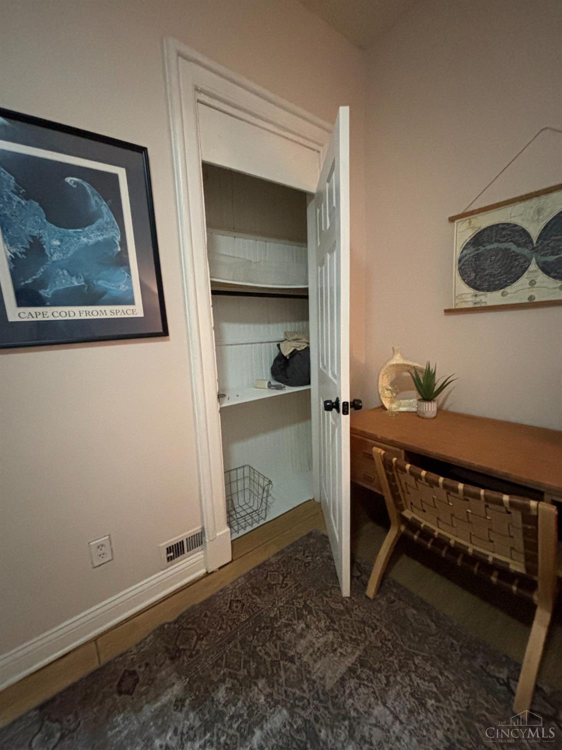 96 Juergens Avenue Property Photo 10