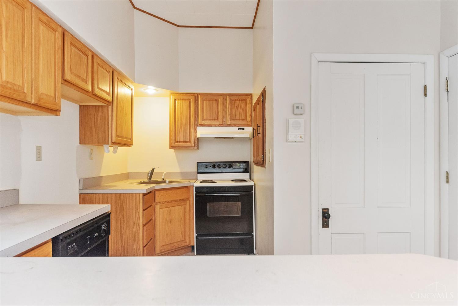 112 Main Street Property Photo 20