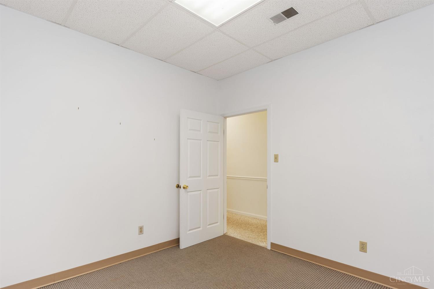 112 Main Street Property Photo 42