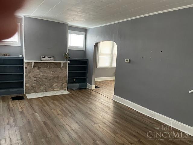 1868402 Property Photo 3