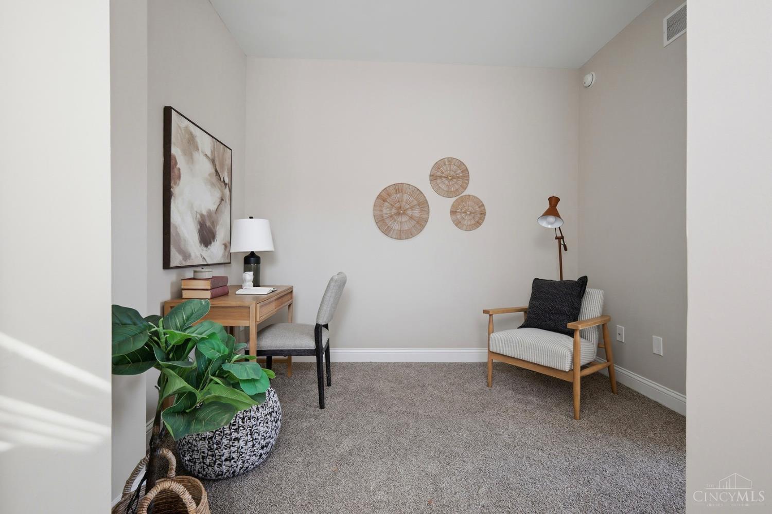 1817 Elmore Street Property Photo 13