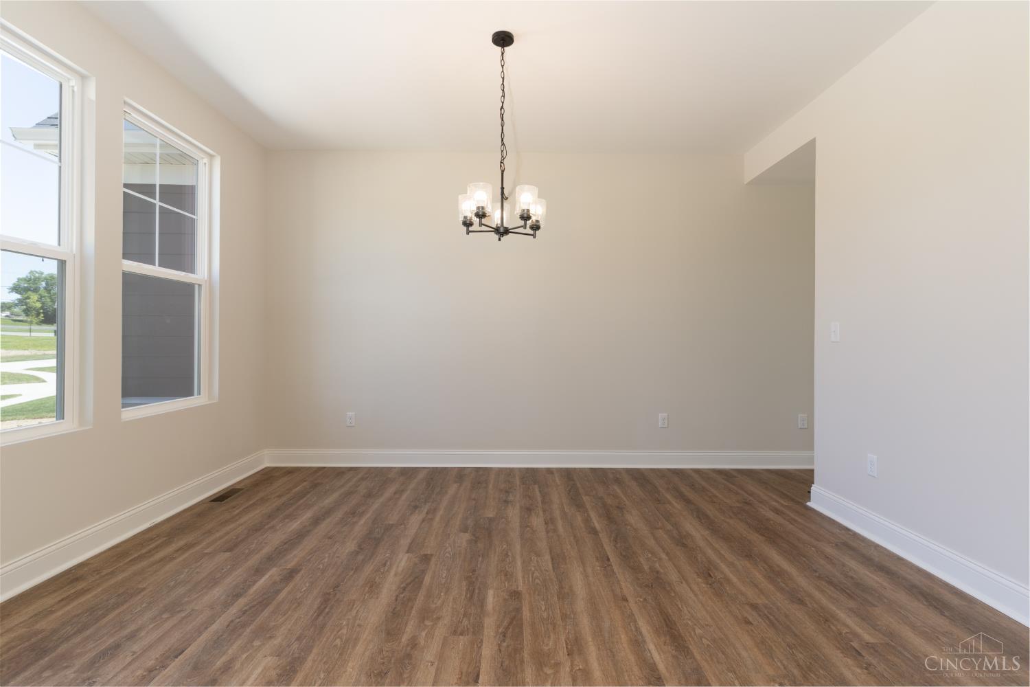 1143 Wayfarers Way Property Photo 8