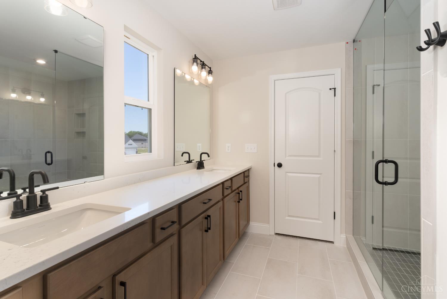 1143 Wayfarers Way Property Photo 27