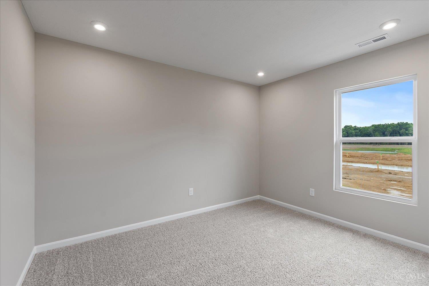 2091 Sunflower Place Property Photo 22