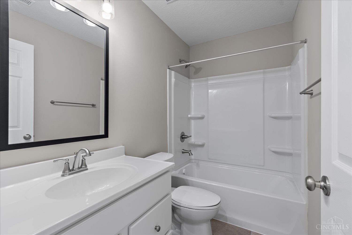 2091 Sunflower Place Property Photo 23